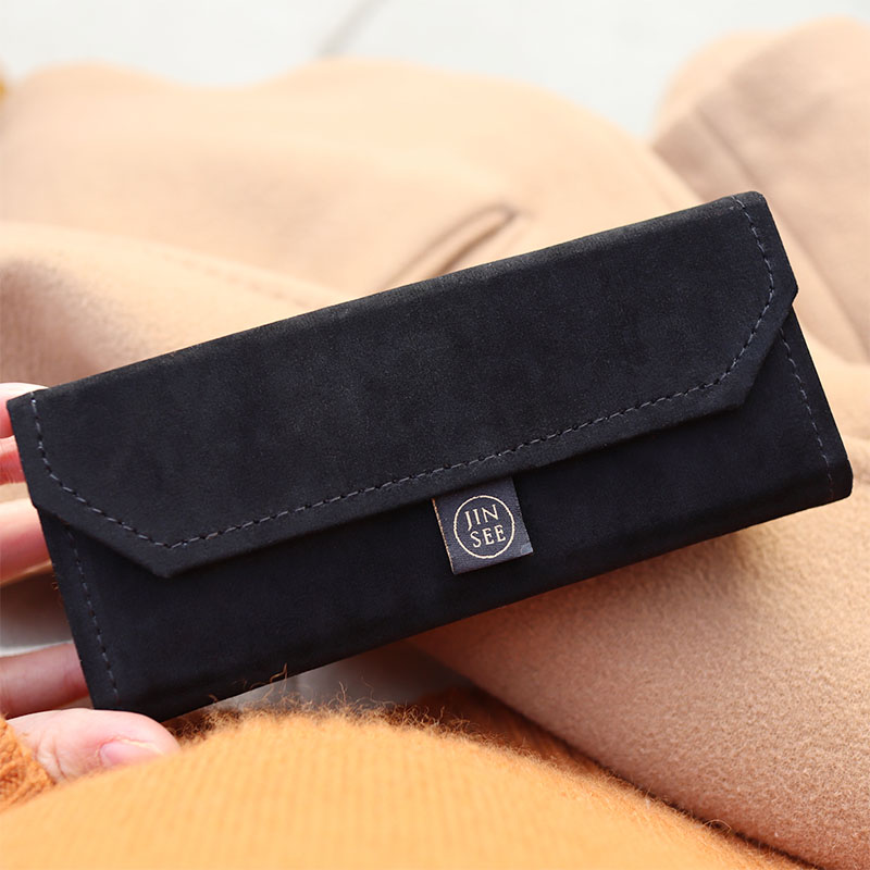 European Hot velvet triangle folding glasses Women case Elegant sunglasses case men soft noble reading glasses box Wholesale