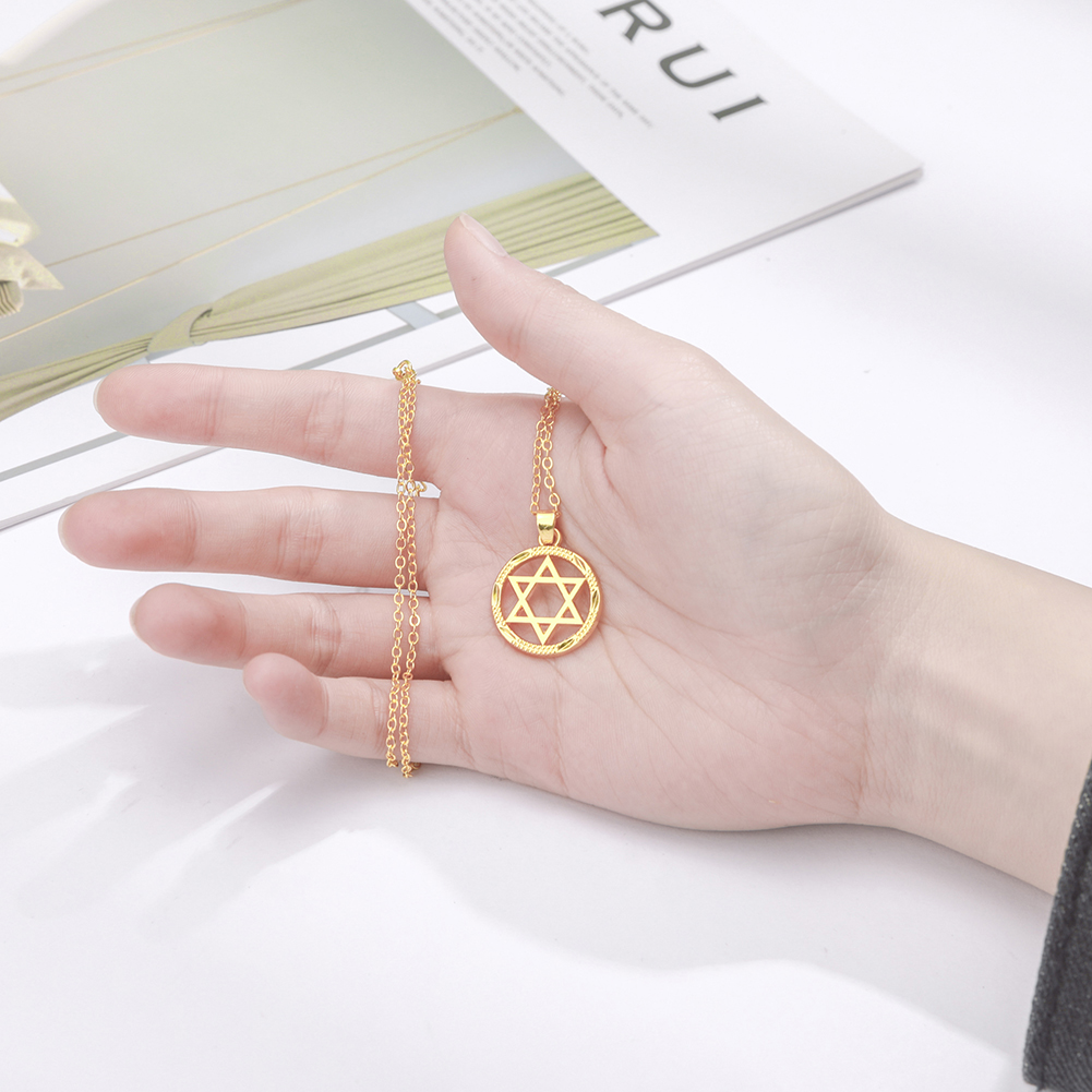 Dawapara Star of David Round Necklace Religious Jewish Pendant Judaica Medallion Necklace Hexagram Star Protection Amulet