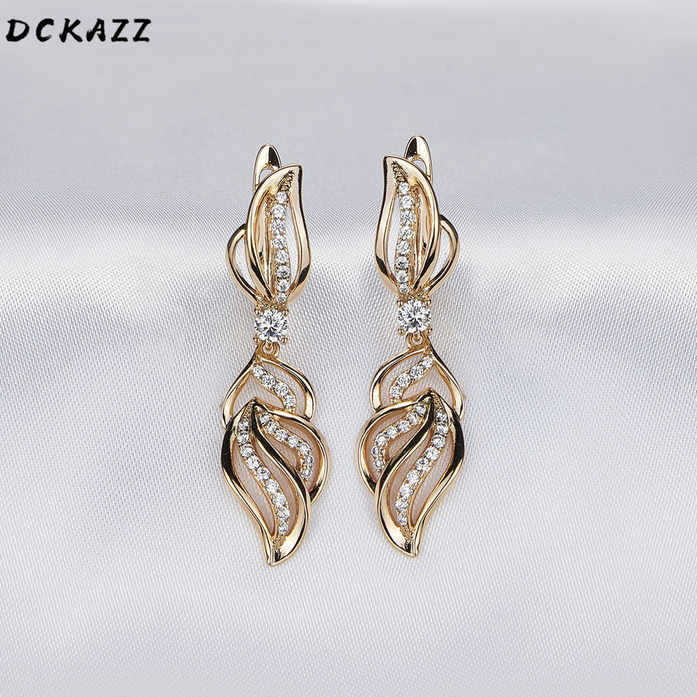 Dckazz Copper Fine Crystal Drop Earring Gold Color Unusual Flower Pendant Dangle Earrings Women Party Classic Jewelry Best Gift