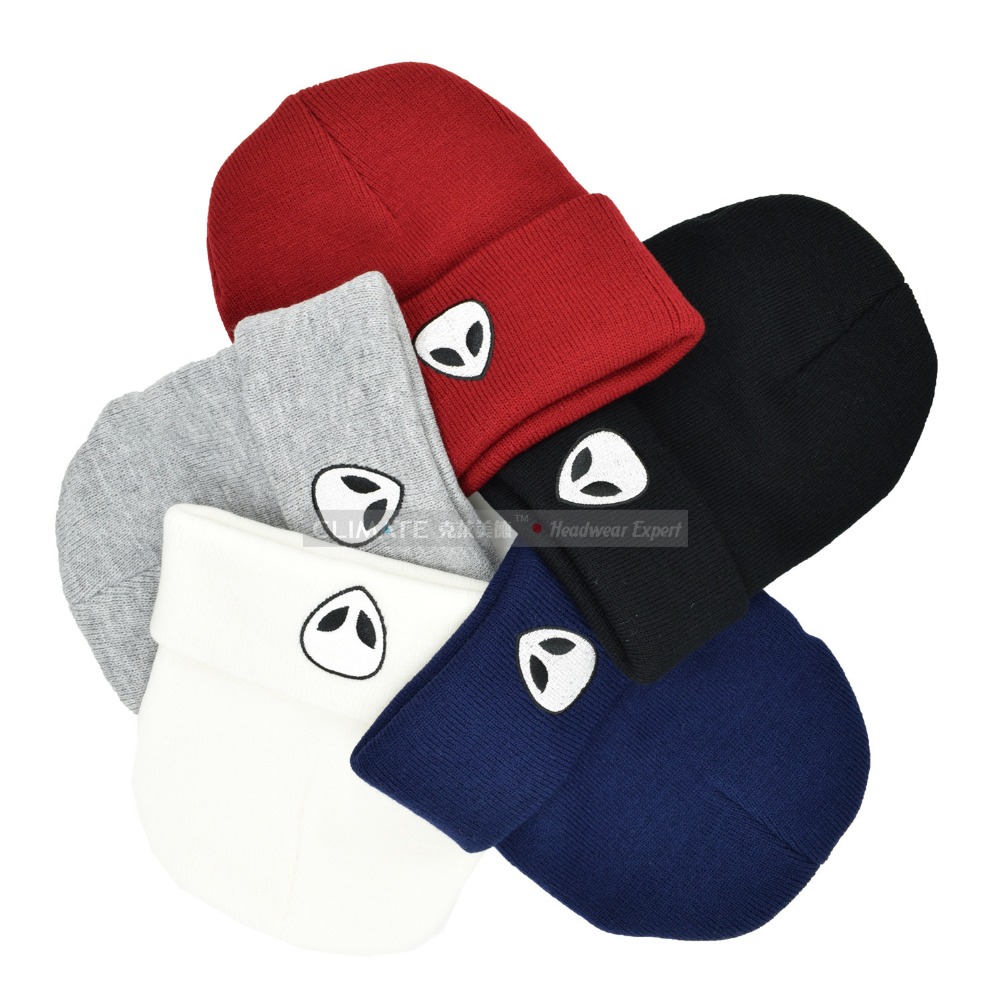 CLIMATE Alien UFO Winter Beanie Warm Knitted Men Women Hat Outstar Saucer Space Aliens HipHop Soft Hat for Adult Teenagers Boy