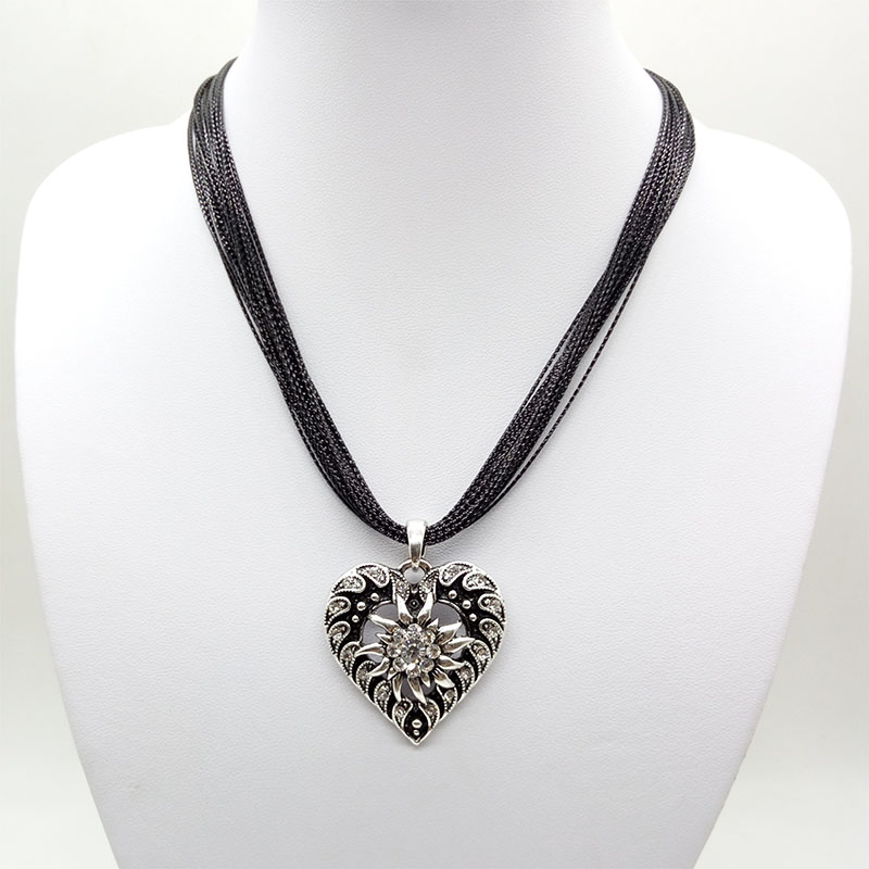 Vintage Carved Edelweiss Flowers Pendant Necklace Traditional Dirndl Costume Black Colour Rope Necklace German Jewelry Wholesale