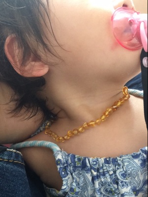 Yoowei New Natural Amber Necklace for Gift Adult 100% Real Irregular Amber Beads Original Trendy Women Amber Jewelry Wholesale