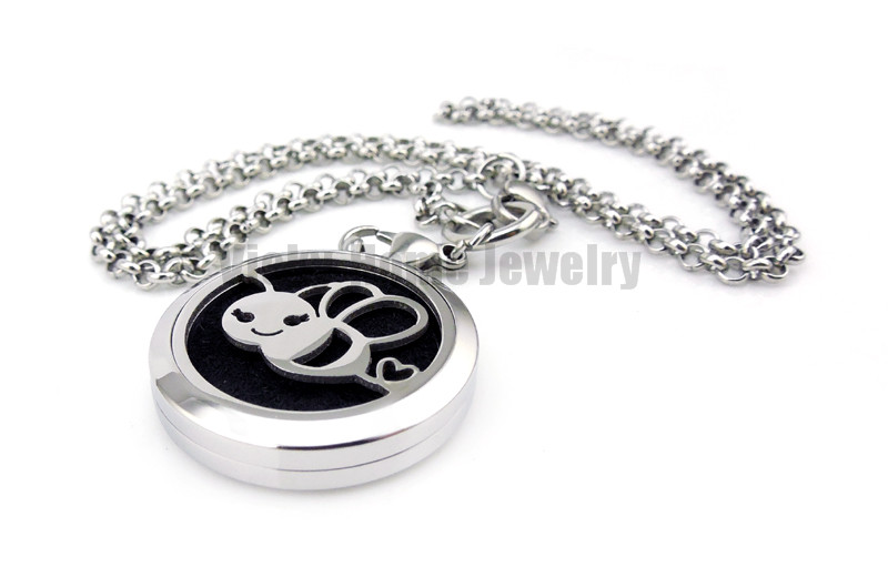 Round Steel Bee 30mm Free Red String Bracelet and Pads Essential Oils Diffuser Locket Aroma Diffuser Locket