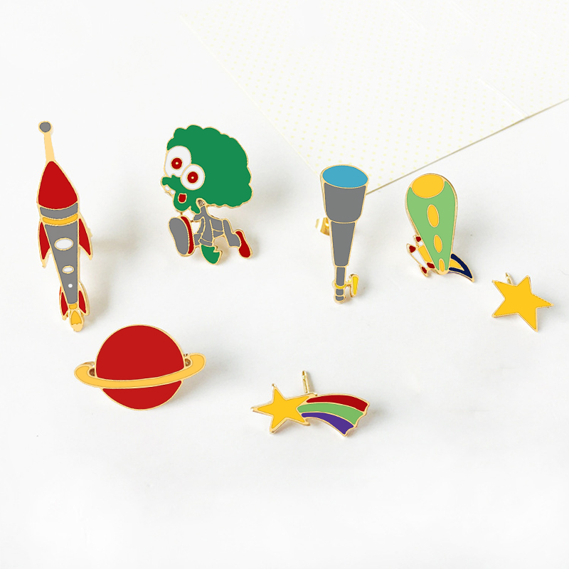 Universe Brooches Rocket Star Telescope Planet Alien Enamel Pins Bag Shirt Denim Lapel Pin Out Space Badges Jewelry Collection