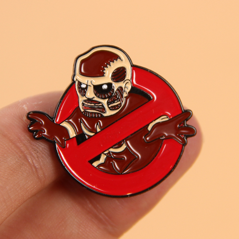 ATTACK ON TITAN AOT Anstecker Giant Enamel Brooch Pin Lapel Hard Metal Pins Brooches Badges Exquisite Jewelry Accessories Gifts