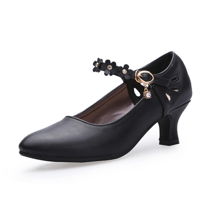 Women's Low Heel 5.5cm Elegant Outdoor Modern Latin Dance Shoes Social Waltz Tango Dancing Heels Closed Toe Salsa Shoes