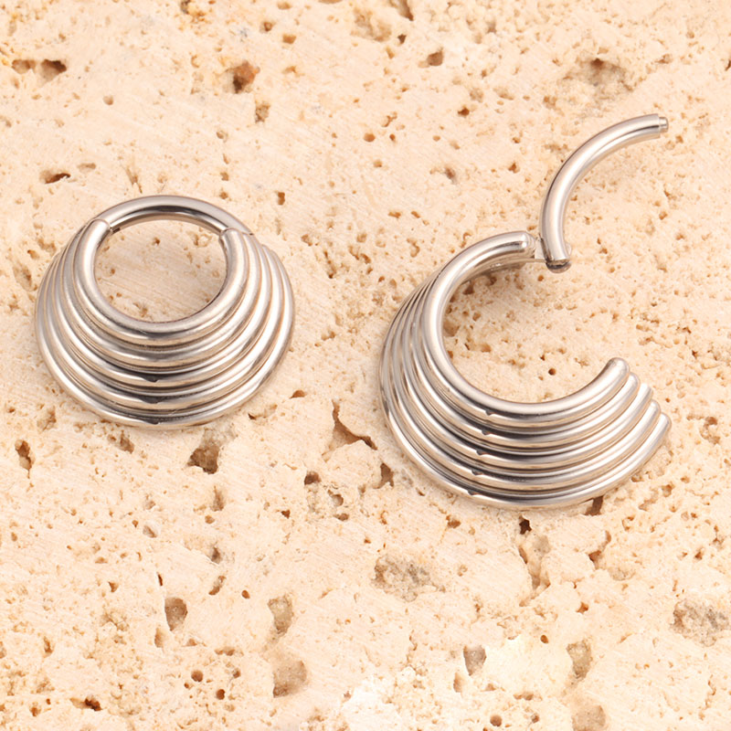 ASTM F136 Titanium Hinged Septum Clicker Nose Ring Piercing Helix Daith Earring Implant Grade Anodized High Quality Body Jewelry
