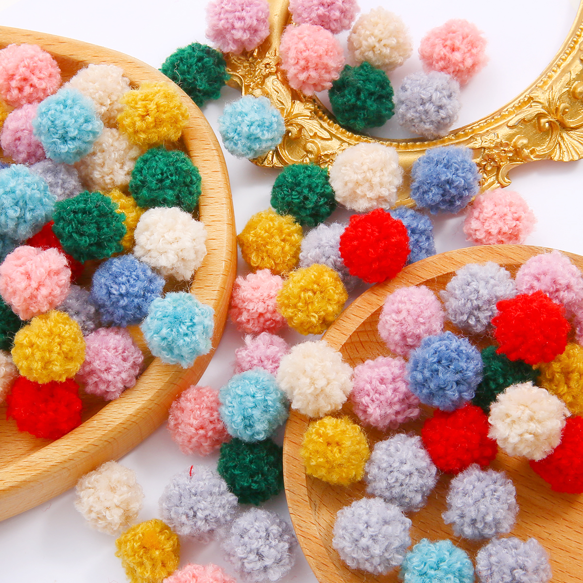 15/20mm Soft Round Pompom Balls Fluffy Pom Pom Beads Charms Pendant For Kids DIY Earring Handcraft Christmas Sewing Supplies