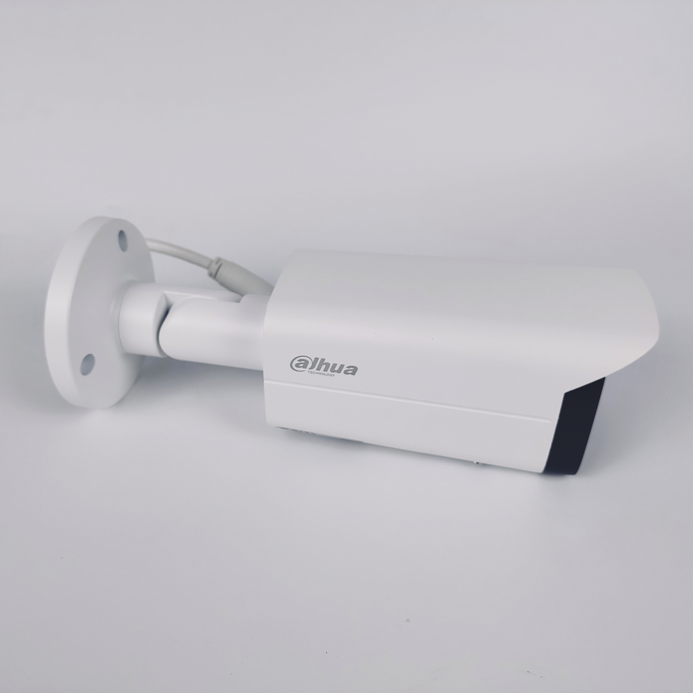 Original Dahua IPC-HFW2431T-ZS-S2 & IPC-HFW2441T-ZS 4MP WDR IR Bullet Network Camera 2.7~13.5mm VF lens POE Night vision