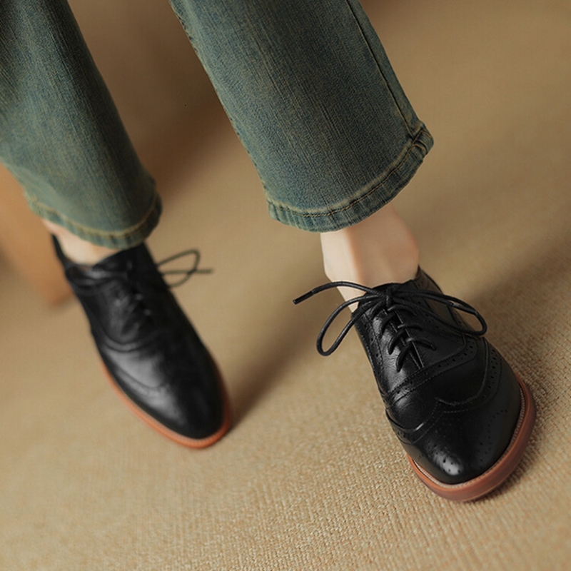 NEW Spring/Autumn Oxfords Split Leather For Women Brogues Vintage Lace Up Loafers Handmade Black Plus Size Shoes