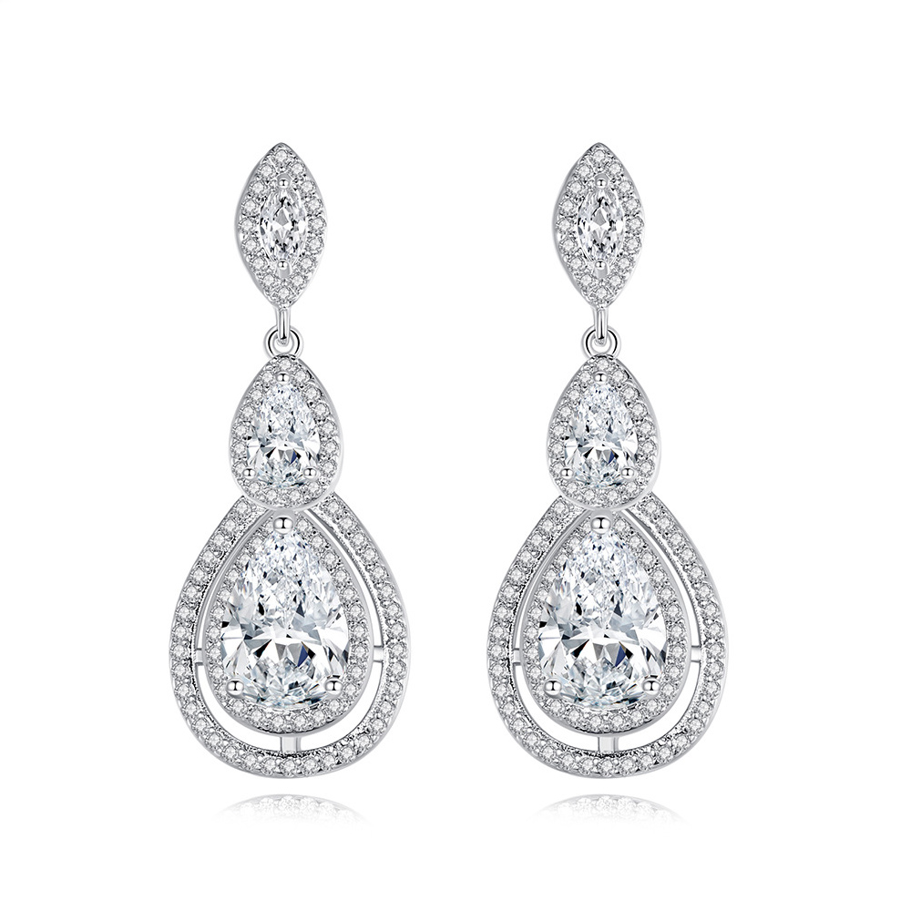 CWWZircons Shiny White Cubic Zirconia Water Drop Earrings for Brides Wedding Evening Party Jewelry Accessories CZ904