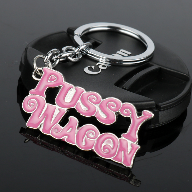 dongsheng Movie Kill Bill Series Pendants "PUSSY WAGON" Letter Metal Enamel Keychains/Keyrings Accessories For Women/Men Gift