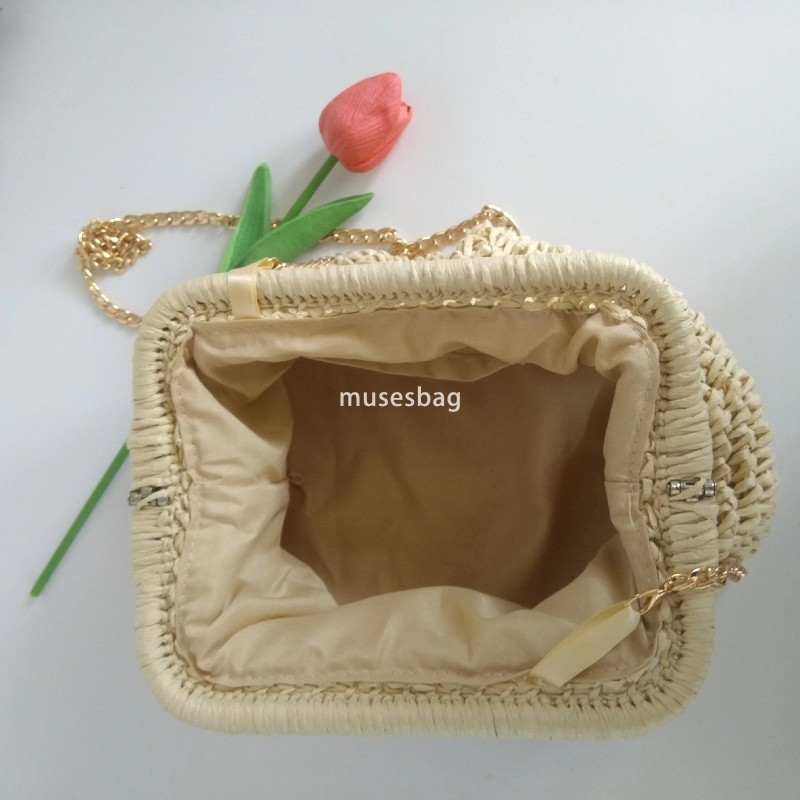 High quality women's designer temperament large capacity hand woven chain bag beach gentle and fashionable candy color cloud handbag forest style