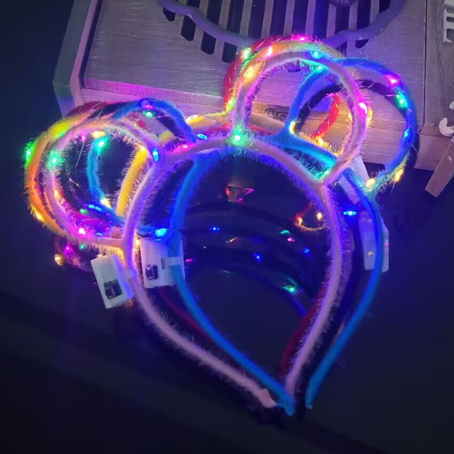 10/20/30pcs Glow Cat Bunny Ear Horn Hairband Gift Light Up Flower Rattan Headband Party LED Birthday Wedding Glow Party Supplies