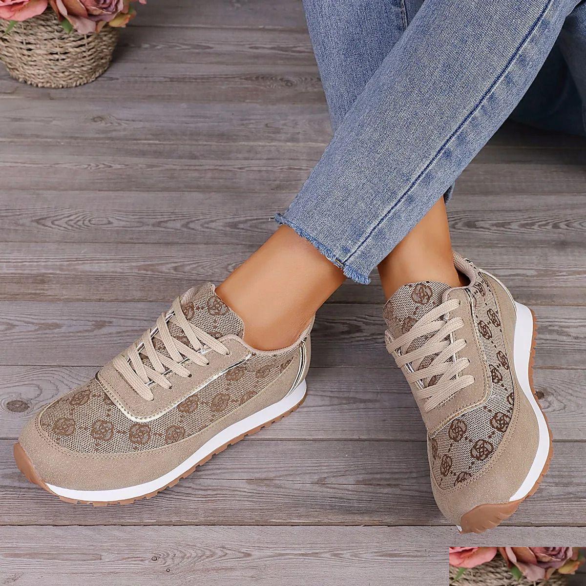 Designer casual shoes gray fashion 2024 autumn and winter sports shoe brand women's khaki Vcanized plus size 42 comfortable shoes