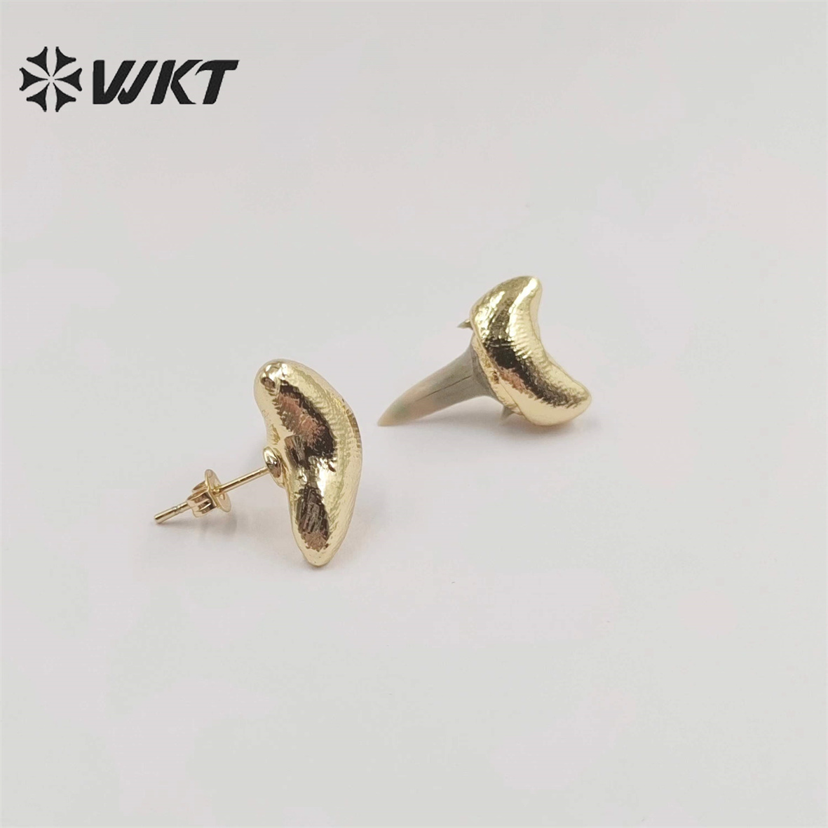 WT-E715 New Unique Specimen Tooth Earrings 18k Gold Plated Fine Jewelry Studs For Women Gift Boho Style Accessories