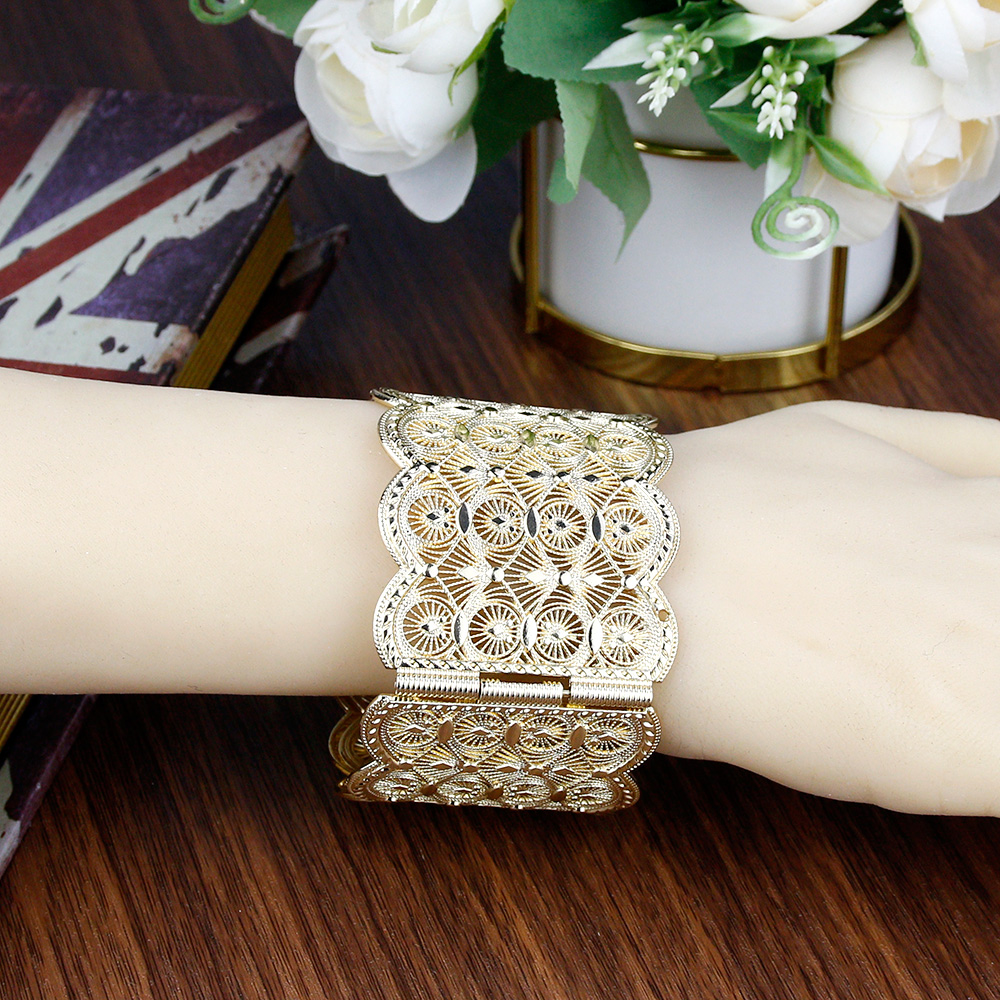 Sunspicems Gold Color Metal Cuff Bracelet Women Hollow Pattern Algeria Morocco Bangle Big Size Ethnic Wedding Caftan Jewelry