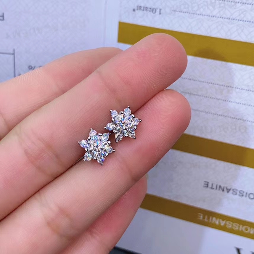 Six star style moisanite earrings attractive character women silver earrings 925 sterling silver shiny better than diamond gift