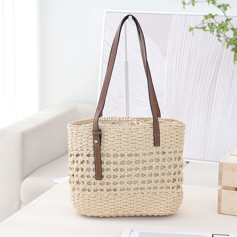 Elegant and stylish women high-end handbag straw woven bag beach bag handcrafted woven practical high-capacity cotton thread vegetable basket travel a