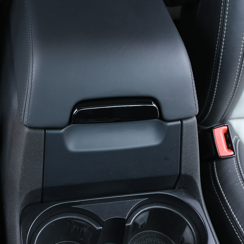 For Land Rover Discovery 3 Discovery 4 LR3 LR4 04-16 Car styling ABS Black Car Armrest Box Cover Switch Sticker Car Accessories