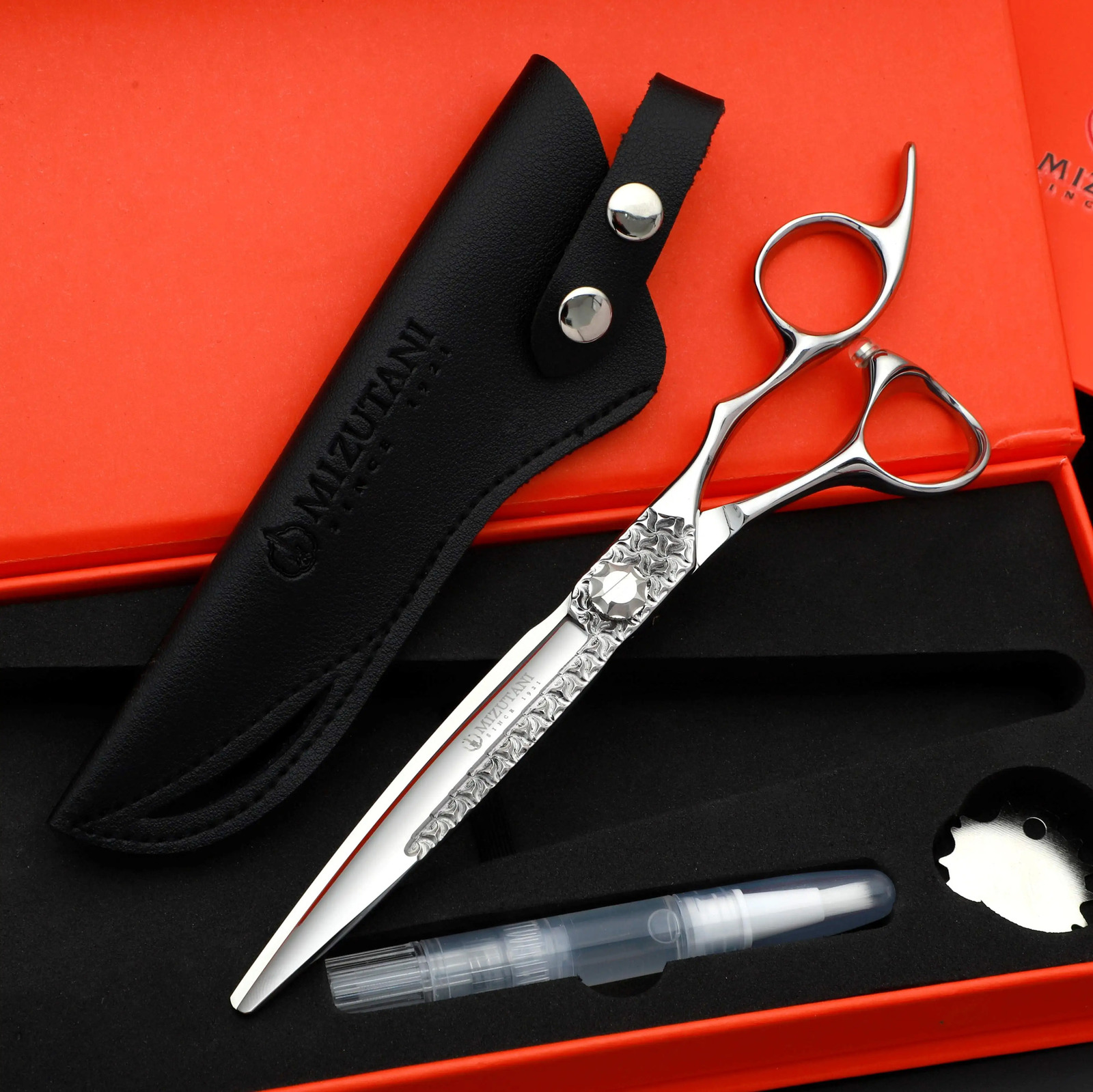 Mizutani High grade scissors 60 67 inch VG10 material Hair cutting Salon Top Professional Scissor 240619