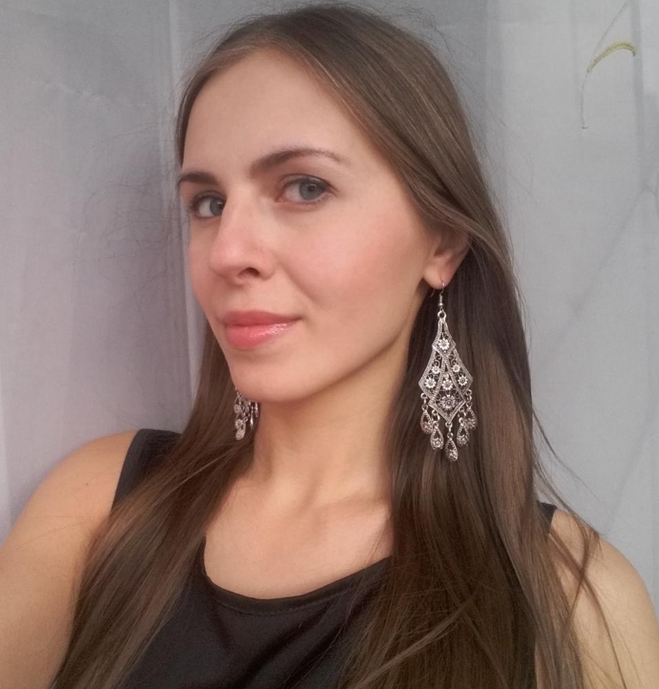 Vintage Ethnic Long Water Drop Tassel Earrings for Women Indian Gold Silver Color Hollow Flower Carved Dangle Earrings Jewelry