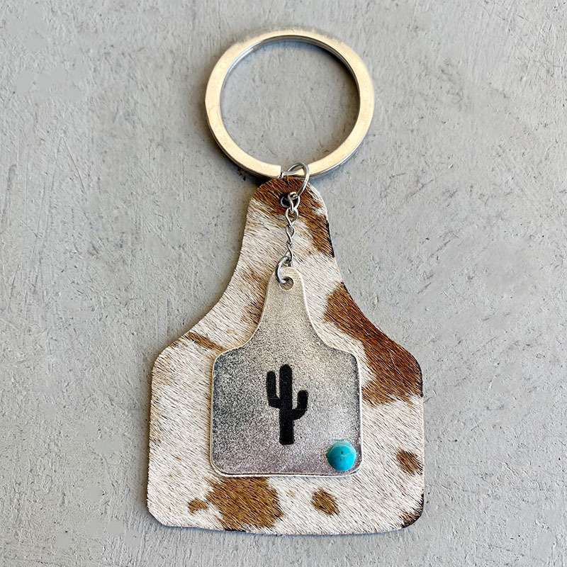 2021 Western Turquoise Metal Bull Head Shape Jewelry Cactus Horseshoe Bull Head Creative Leather Keychain for Women Men Gift