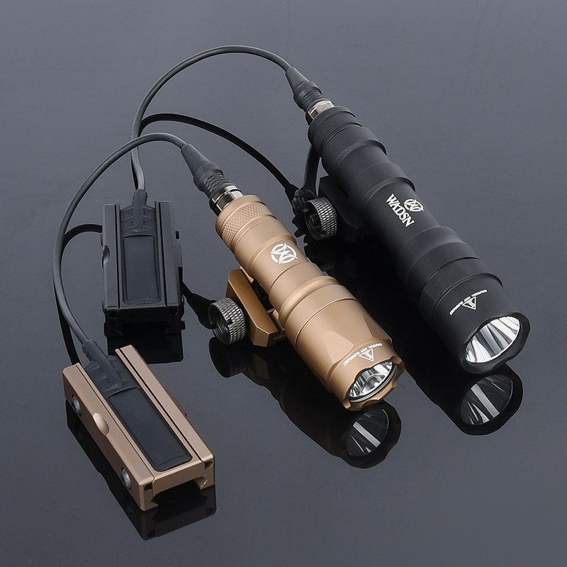 WADSN Tactical M600 M300 M600DF M300A 400/1400 lumensFlashlight White Light Metal Tail Switch Card Slot Fit 20mm Picatinny Rail