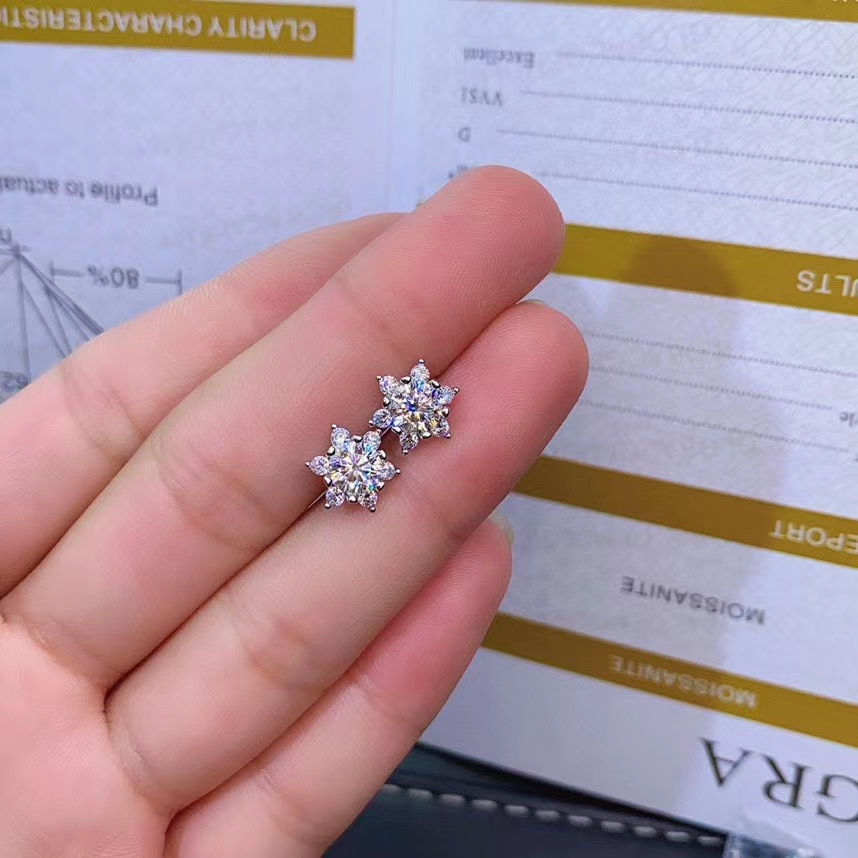 Six star style moisanite earrings attractive character women silver earrings 925 sterling silver shiny better than diamond gift