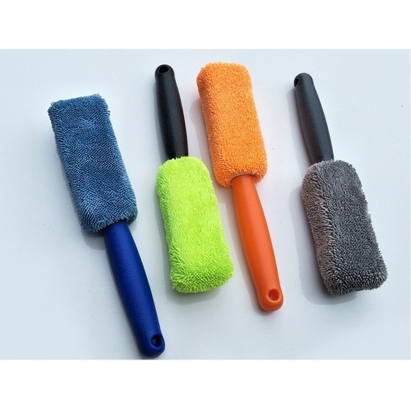 Car maintenance Rim Cleaning Brush for Seat LEON ST FR FR+ CUPRA Ibiza Altea Cordoba Toledo Alhambra Arona Ateca