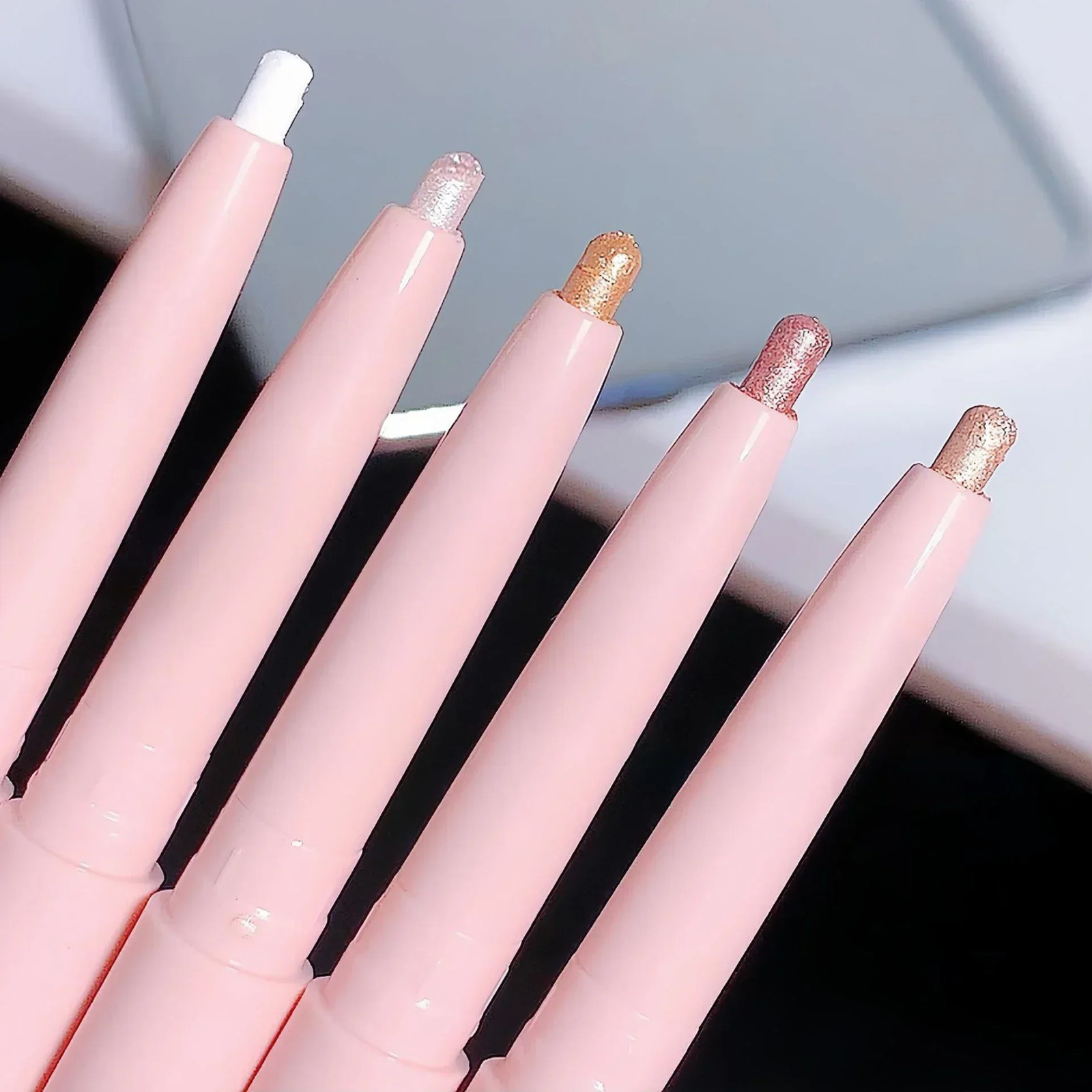 Sequin Eyeshadow Pencil Waterproof Diamond Glitter Highlighter Stick Pearl White Silkworm Eyeliner Pen Korean Makeup Cosmetics 240624