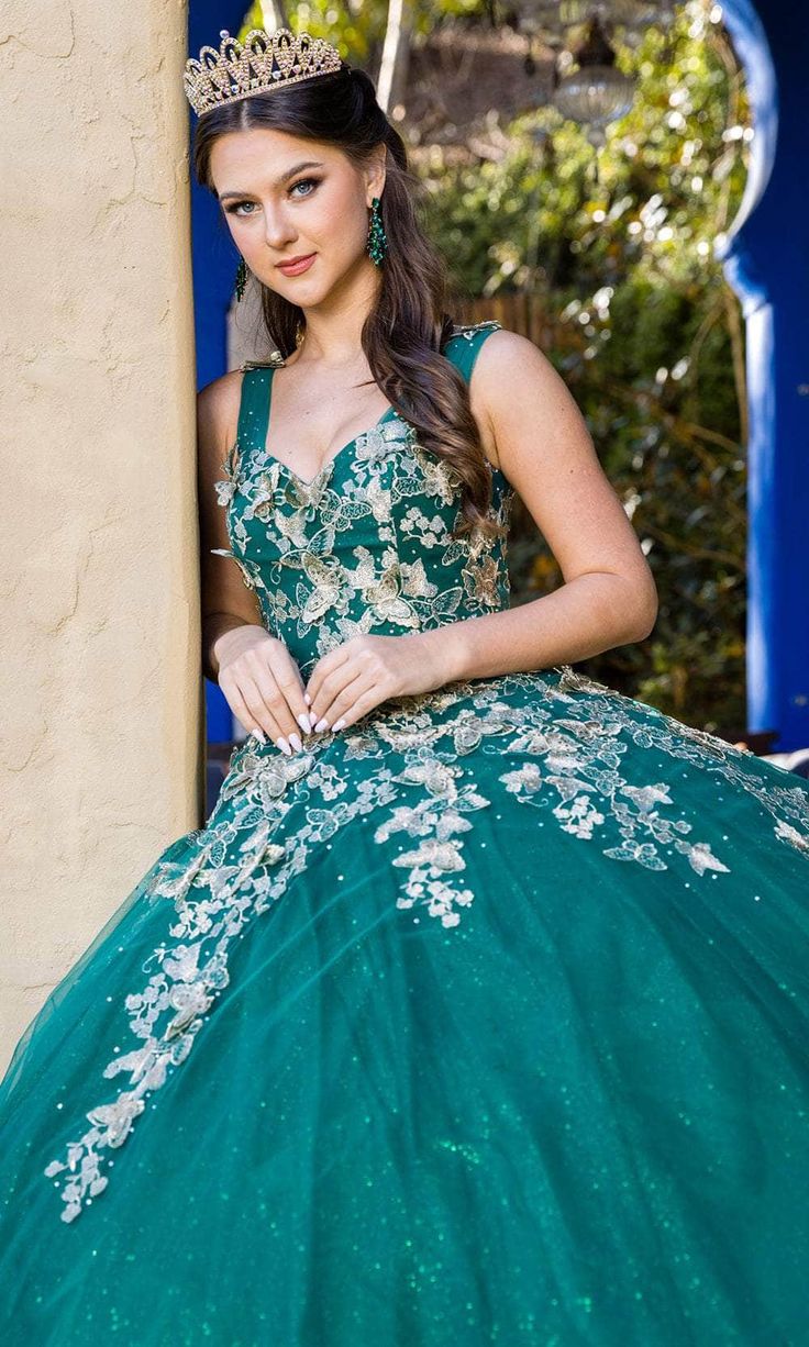 Sparkly Hunter Ball Gown Quinceanera Dresses With Gold Butterfly Lace Appliques Straps Sweetheart Floor length Sequin Prom Sweet 15 Dress For Girls La