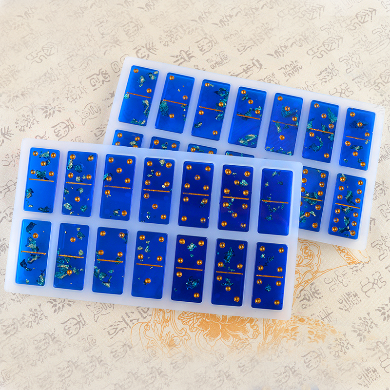 Hot Domino Game Moldes Para Resina Epoxi Cabochons Board Charms Silicone Moule Resine Epoxy Bijoux Jewelry Accessories Making