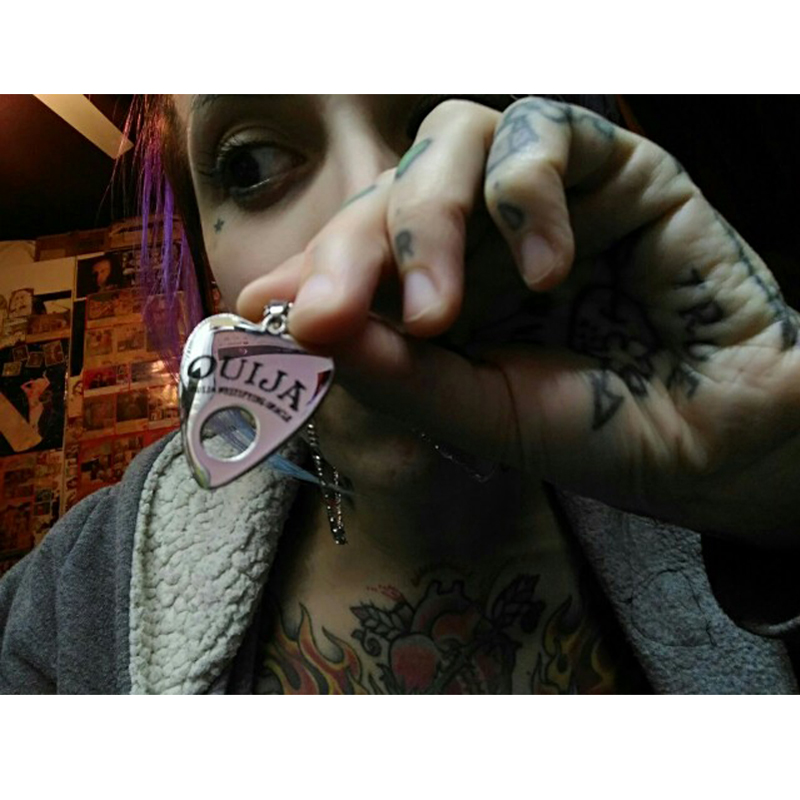 Showlove-2PCS Anoized Black Single Flare Eyelet Ear Tunnel Plugs Gauge Expanders & 1PC Ouija Necklace Body Jewelery