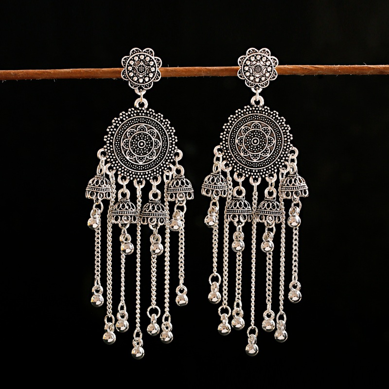 Women's Ethnic Long Tassel Earrings Retro Round Indian Jhumka Earrings Classic Vintage Bell Wedding Jewelry Bijoux