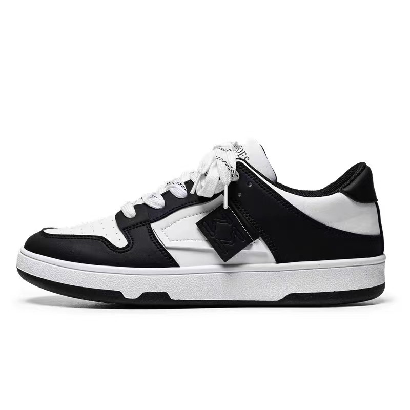 2024 men's shoes spring new white shoes fashion casual sneakers Korean niche trend board shoes