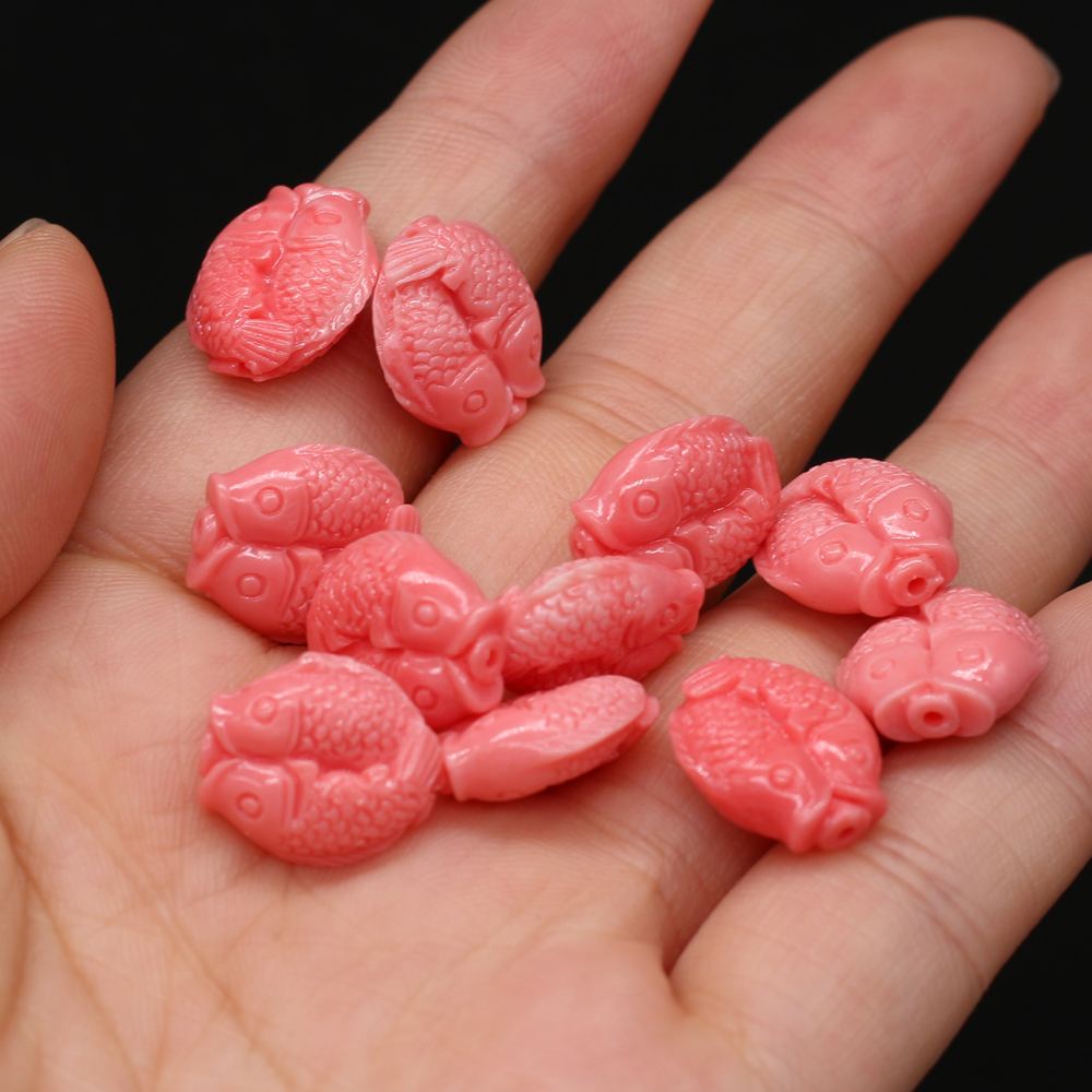 Hot Sale Natural Coral Pisces Shape Beads with Holes for Jewelry Charms Pendant Making DIY Necklace Earrings Accessories