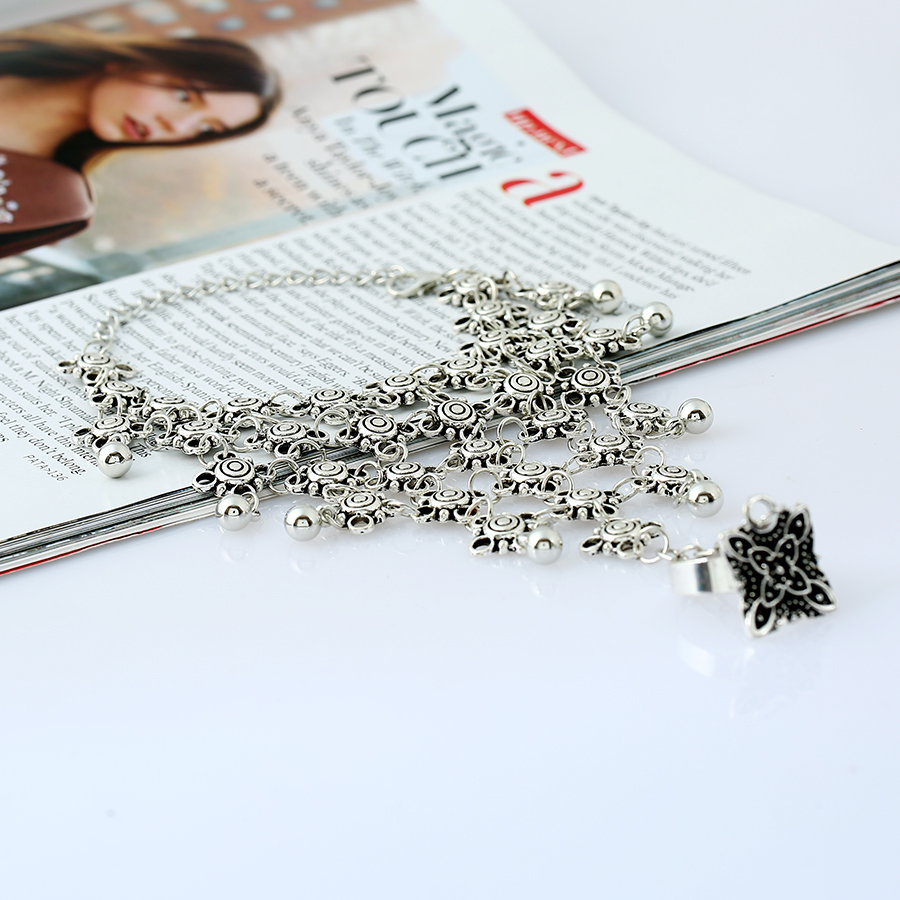 Bohemian Vintage Finger chain Bracelet Silver color Reticular Chains Small Bells Bracelets Bangles Indian Jewelry for Women Gift