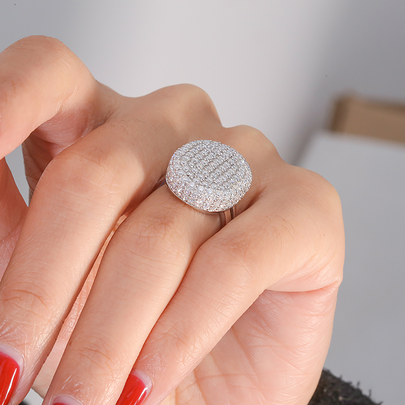 10k White Gold DF Color VVS1 Round Brilliant Cut Moissanite Party Ring Full Stone Oval Style