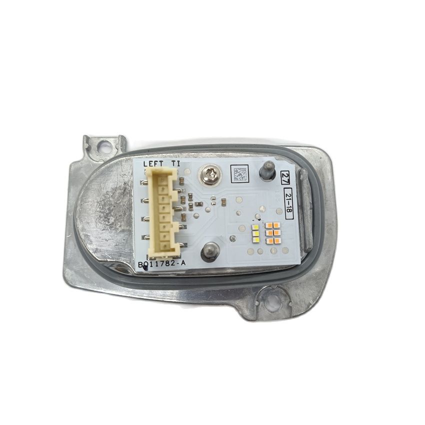 CZMOD NEW 8V0.998.474.A 90106583 B011783-A B011782-A Headlight LED DRL Unit Light Source 8V0998473A Car Accessories