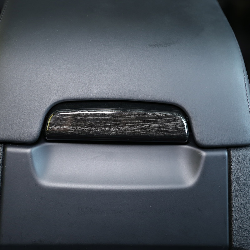 For Land Rover Discovery 3 Discovery 4 LR3 LR4 04-16 Car styling ABS Black Car Armrest Box Cover Switch Sticker Car Accessories