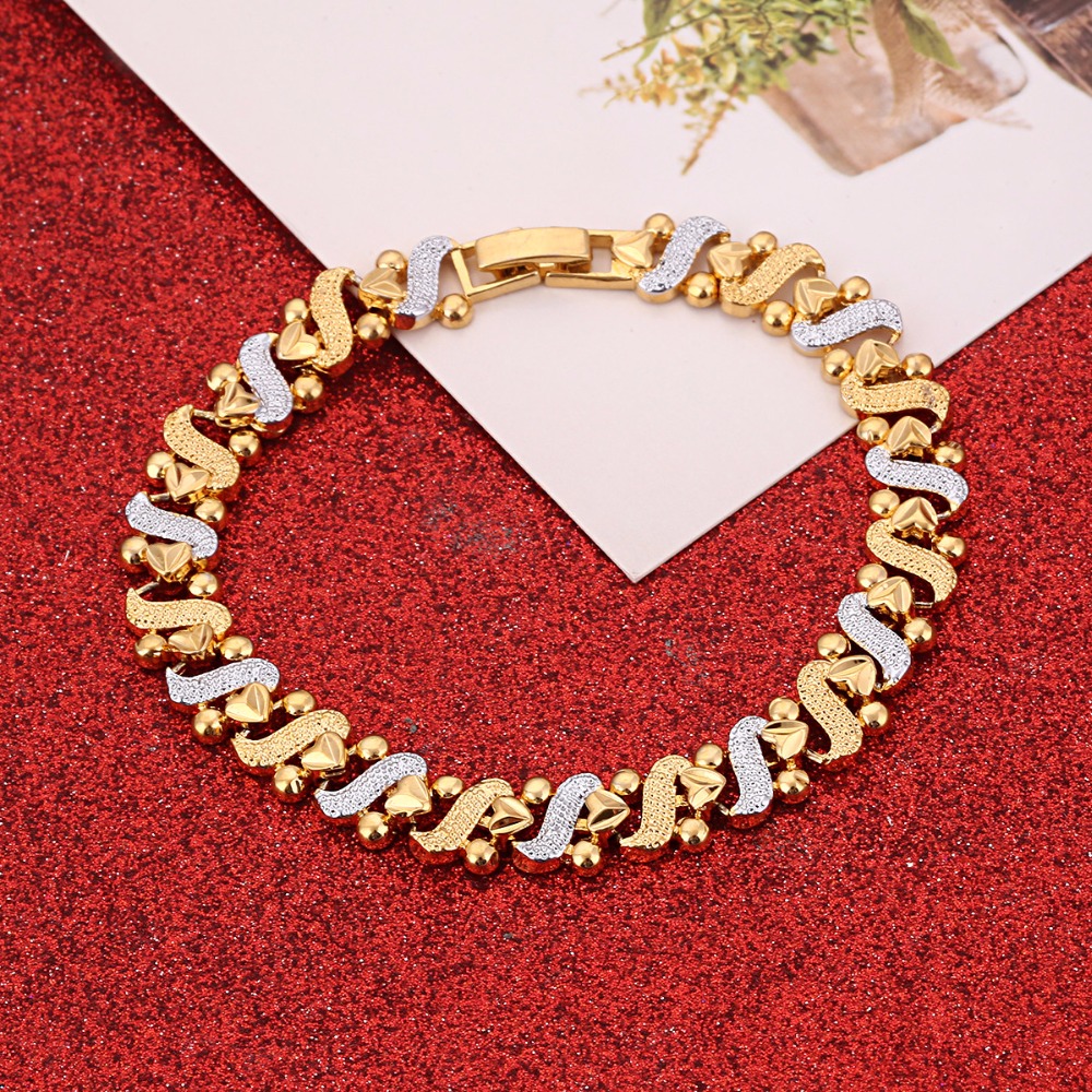 24K Vacuum Plated Luxury Design Gold Color Heart Pattern Cuff Unisex Wide Bracelet & Bangle