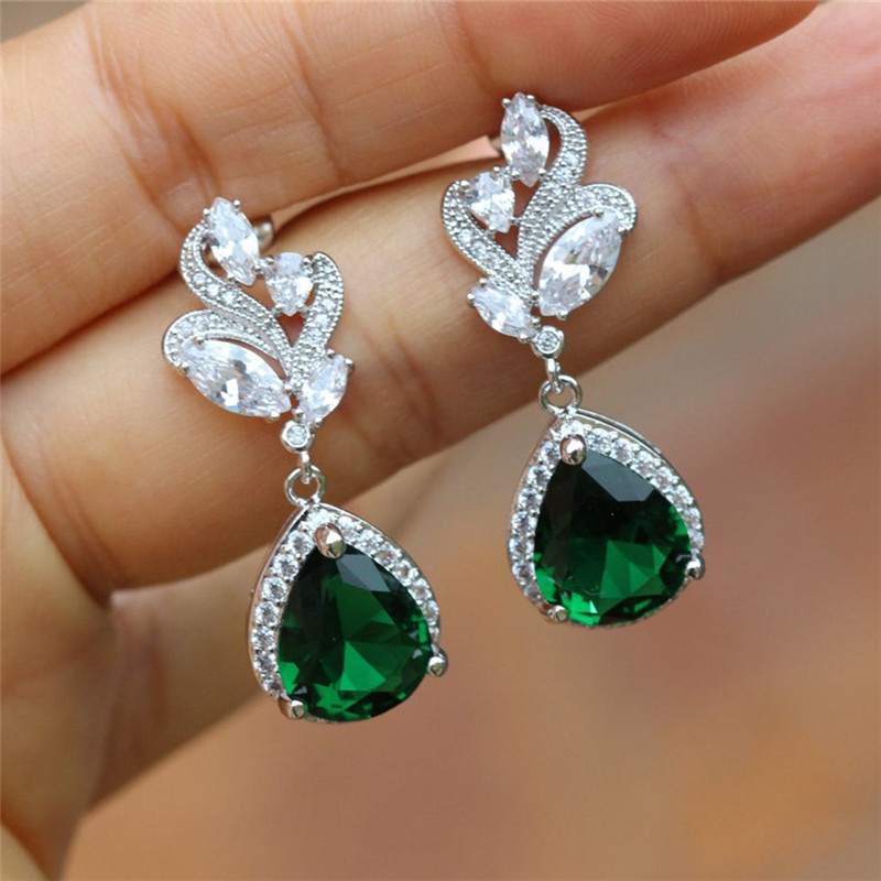 Huitan Vintage Green CZ Dangle Earrings for Party Romantic Women's Accessories Birthday Gift High Quality Luxury Jewelry Bulk