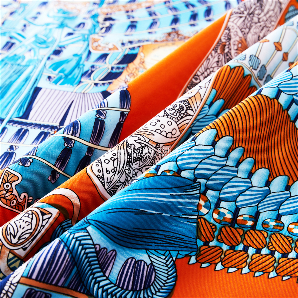 Luxury Silk Scarfs Designer Silk Scarf 90*90cm Square Silk Twill Rolled Hem Scarf Shawls Bandanas Brand Spring Japanese samurai