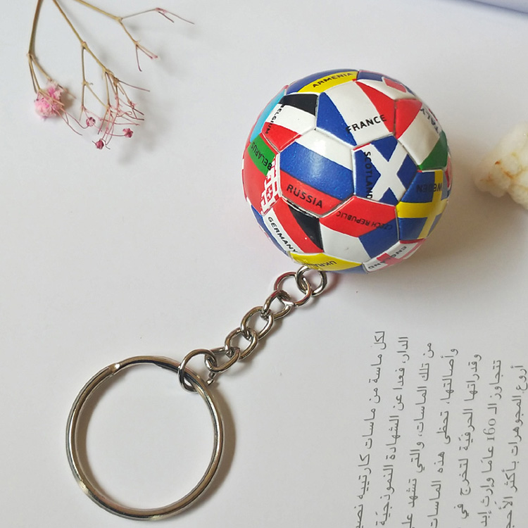 New World Flag Football Keychain Country Soccer Club Fans Keyring Car Key Chains Souvenir Bag Pendant Accessories Gifts K2114