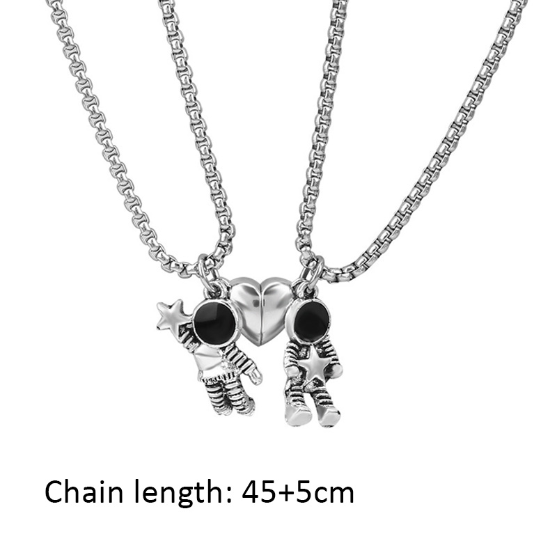 1 Pair Astronaut Magnetic Heart Pendant Couple Necklaces For Women Men Lovers Best Friend Pendant Necklace Jewelry Gift