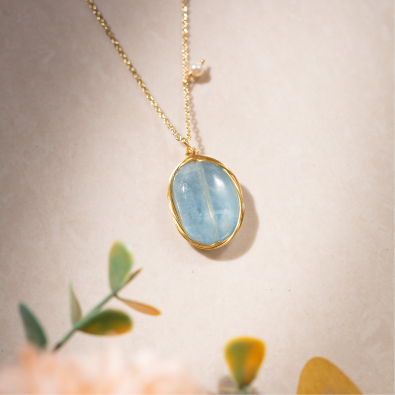Women's Jewelry Gift Captivating Aquamarine Pendant Necklace