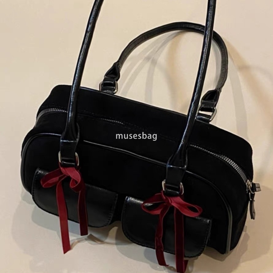 Underarm bag with niche design women's new European and American retro style large capacity tote bag versatile for office workers students party 