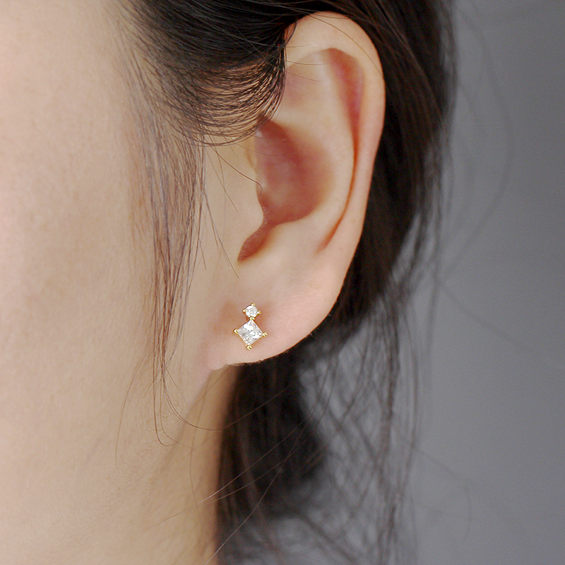 925 Sterling Silver Needle Small Geometry Triangle Crystal Stud Earring for Woman Lovers' Couples Bling Simple Piercing Earrings