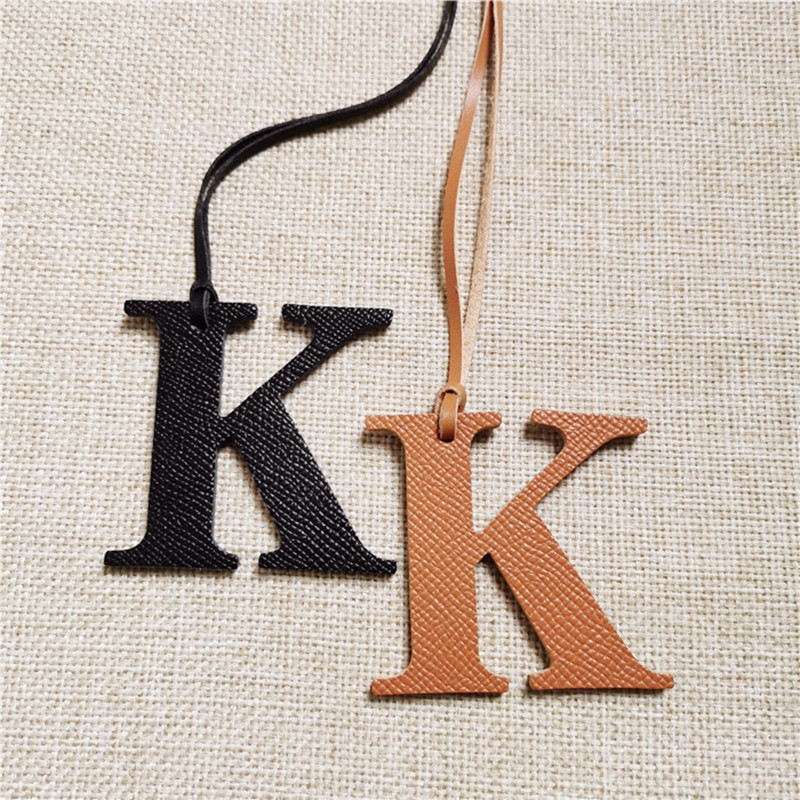 Luxury Genuine Natural Leather V U Z T R K X S Initial Capital English Letter Keychain Backpack Pendant Ladies Women Bag Charm
